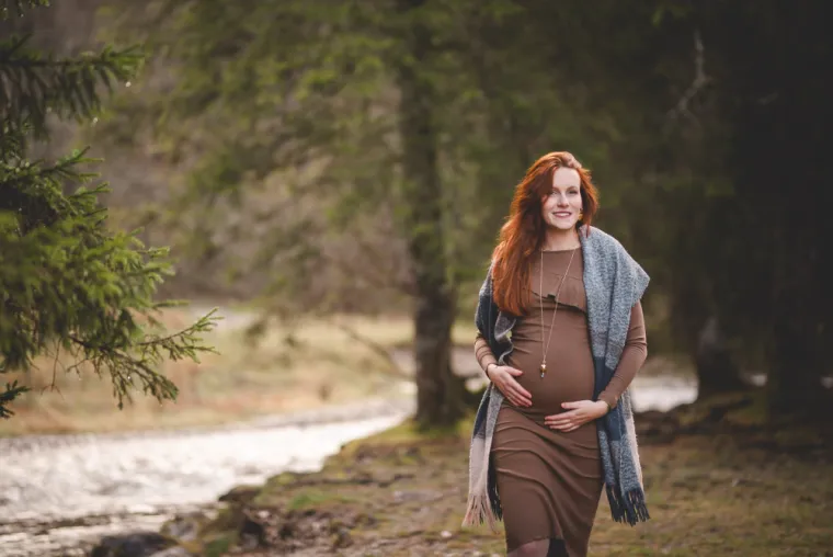 séance photo Grossesse, Massif de la Chartreuse, Ariane Castellan Photographe, Chambéry,Savoie, Isère 