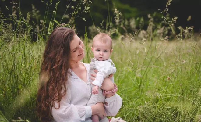 Carte cadeau, Mini séance photo spéciale fêtes des mères, photographe en Savoie, Isère massif de la Chartreuse, Massif de la Chartreuse, Ariane Castellan Photographe