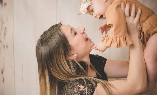 Séance photo bébé, Massif de la Chartreuse, Ariane Castellan Photographe