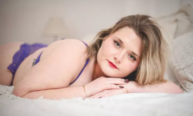 Séance photo boudoir, portrait, nu artistique, photographe en Chartreuse, Savoie, Isère en Rhône-Alpes, Massif de la Chartreuse, Ariane Castellan Photographe