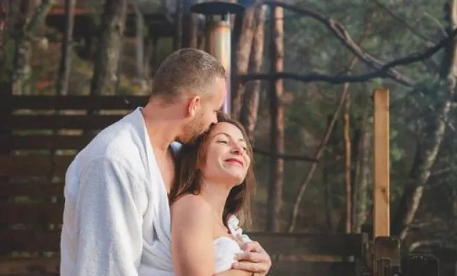Séance photo couple boudoirs, photographe en Chartreuse, Savoie, Isère en Rhône-Aples, Massif de la Chartreuse, Ariane Castellan Photographe
