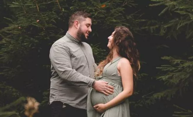 Séance photo grossesse en extérieur, Massif de la Chartreuse, Ariane Castellan Photographe
