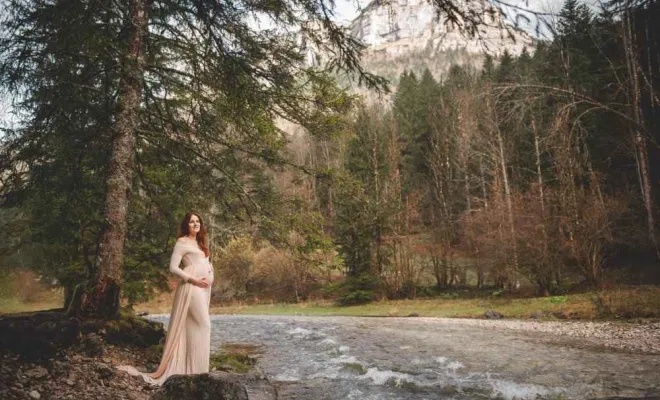 Séance photo grossesse extérieur en Chartreuse, photographe Savoie, Isère, Massif de la Chartreuse, Ariane Castellan Photographe