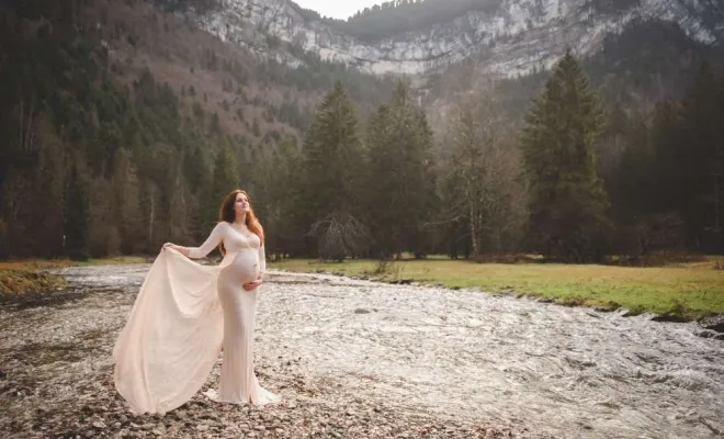 Séance photo grossesse extérieur en Chartreuse, photographe Savoie, Isère, Massif de la Chartreuse, Ariane Castellan Photographe