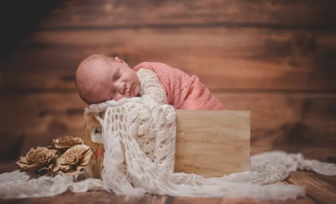 Séance photo naissance en studio, Massif de la Chartreuse, Ariane Castellan Photographe