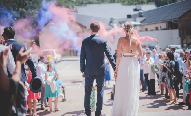 Ariane Castellan, photographe de mariage dans le massif de la chartreuse entre Chambéry et Grenoble. Savoie, Isère est dans toute la Rhône-Alpes.