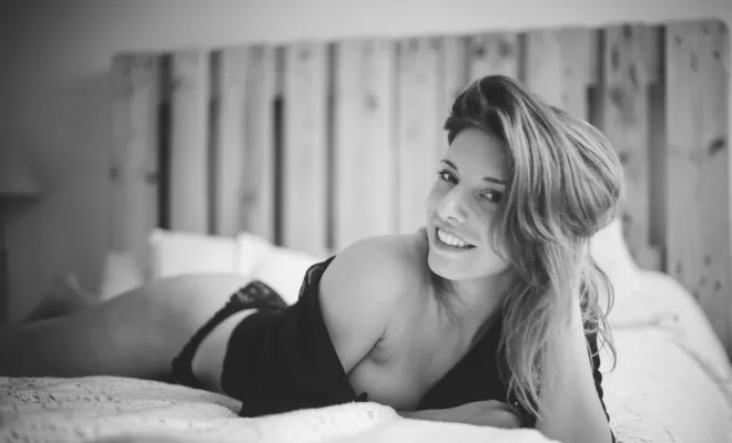 Séance photo boudoir spécial Saint-Valentin, photographe au alentour de Chambéry dans le massif de la Chartreuse en Savoie