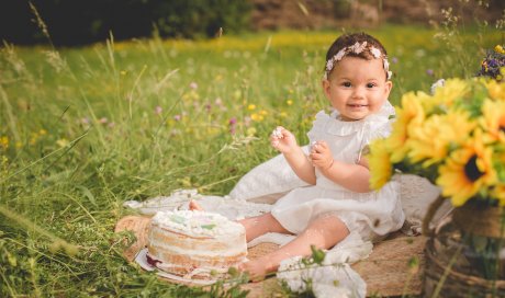 Ariane Castellan Photographe Savoie, Chambery, séance photo anniversaire smash the cake