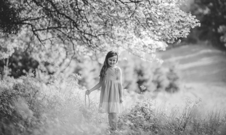 Séance photo enfant, Ariane Castellan photographe en Savoie en Chartreuse