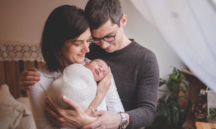 Séance photo naissance, bébé,  Ariane Castellan photographe Chambéry, Savoie, Isère 